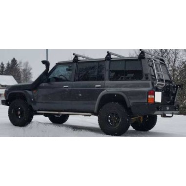 Parachoques trasero Nissan Patrol Y60