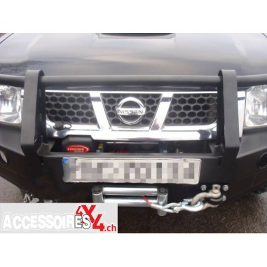 Paragolpes delantero con búfalo Nissan Navara D22 97-00