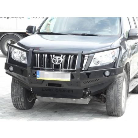 Front bumper with buffalo Nissan Navara D23
