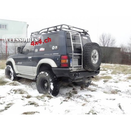 Parachoques trasero para versión toyota HILUX Revo 2016