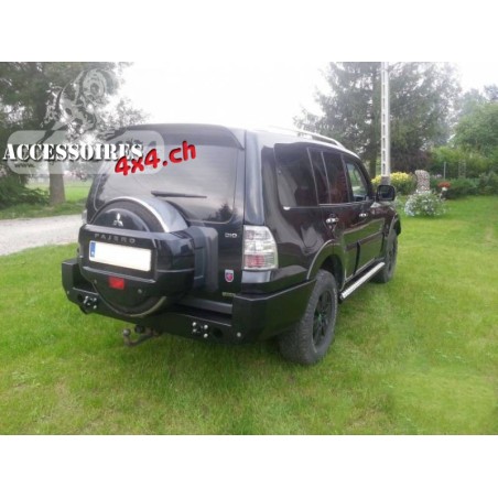 Parachoques trasero para versión toyota HILUX Revo 2016