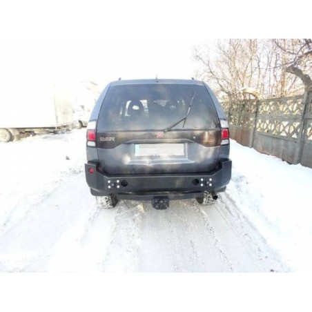 Heckstoßstange für Version Toyota Land Cruiser HILUX Revo 2016