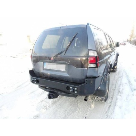 Paraurti posteriore per versione toyota HILUX Revo 2016