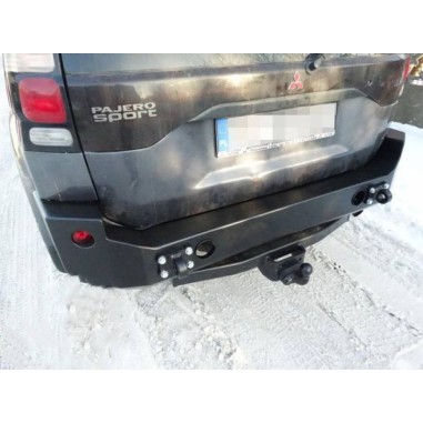 Parachoques trasero para versión toyota HILUX Revo 2016