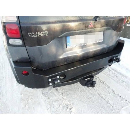 Paraurti posteriore per versione toyota HILUX Revo 2016