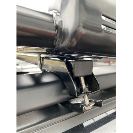 STEEL ROOF RACK 180 delivered without fixing system