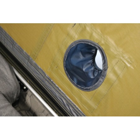 Roof top tent hard shell Tundra 140