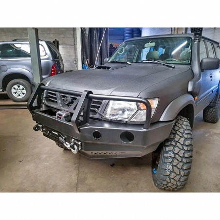 Bull bar para parachoques Nissan Patrol Y61